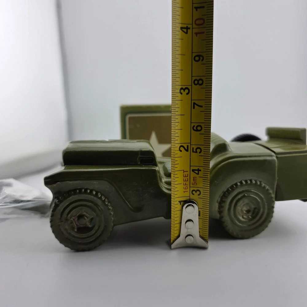 Avon Army Jeep Spicy After‎ Shave Vintage Collectible with Box